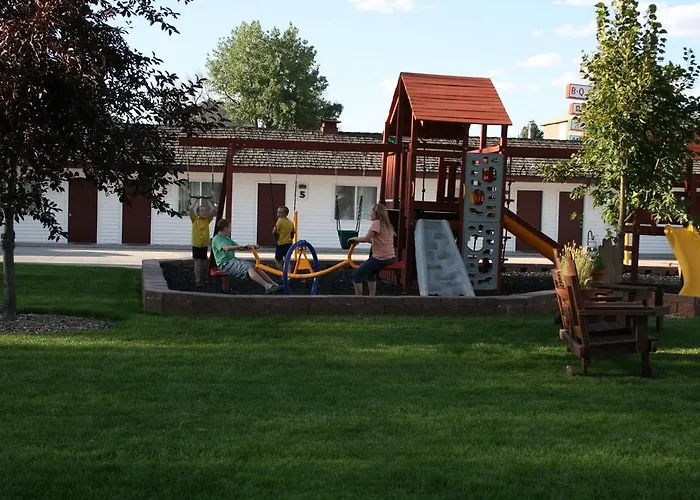 Covered Wagon Motel Lusk Wy