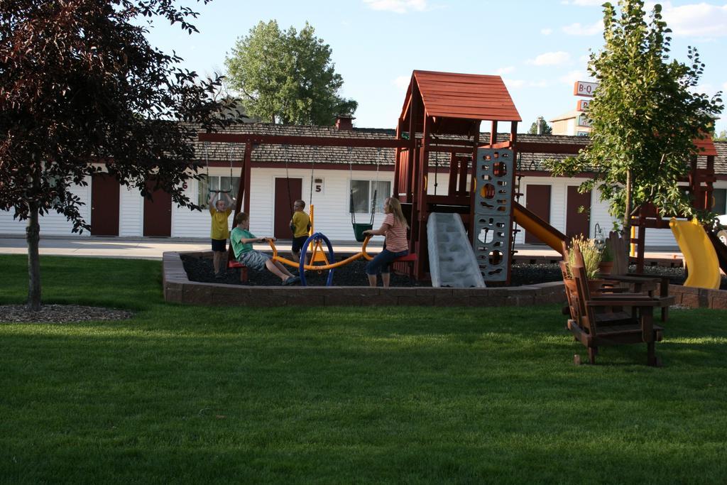 Hotel Covered Wagon Wy 2*